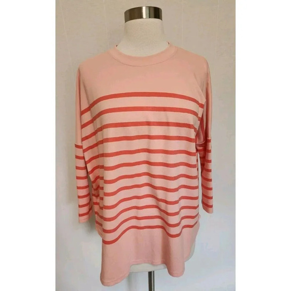Pomander Place Tuckernuck One Size Pink Stripe Sweatshirt Round Hem Swing - Picture 1 of 6